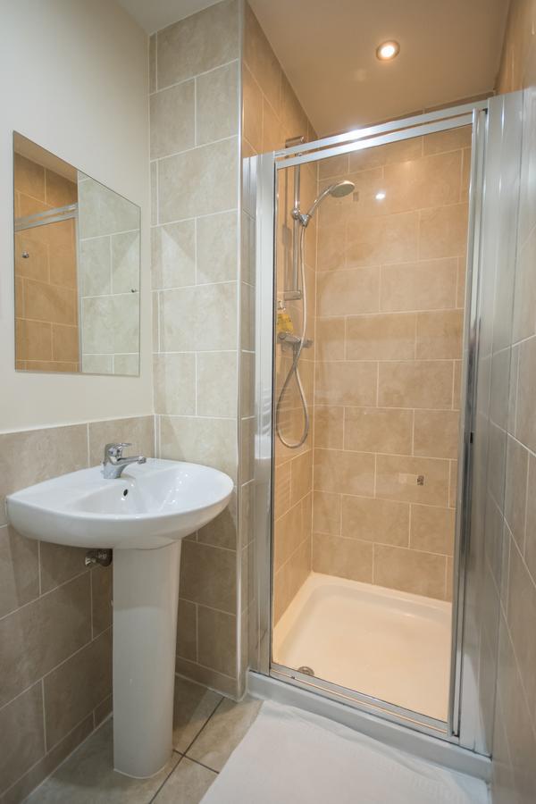 Crown Luxury Serviced Apartment Inverness Extérieur photo